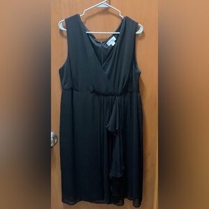 Sleeveless black dress